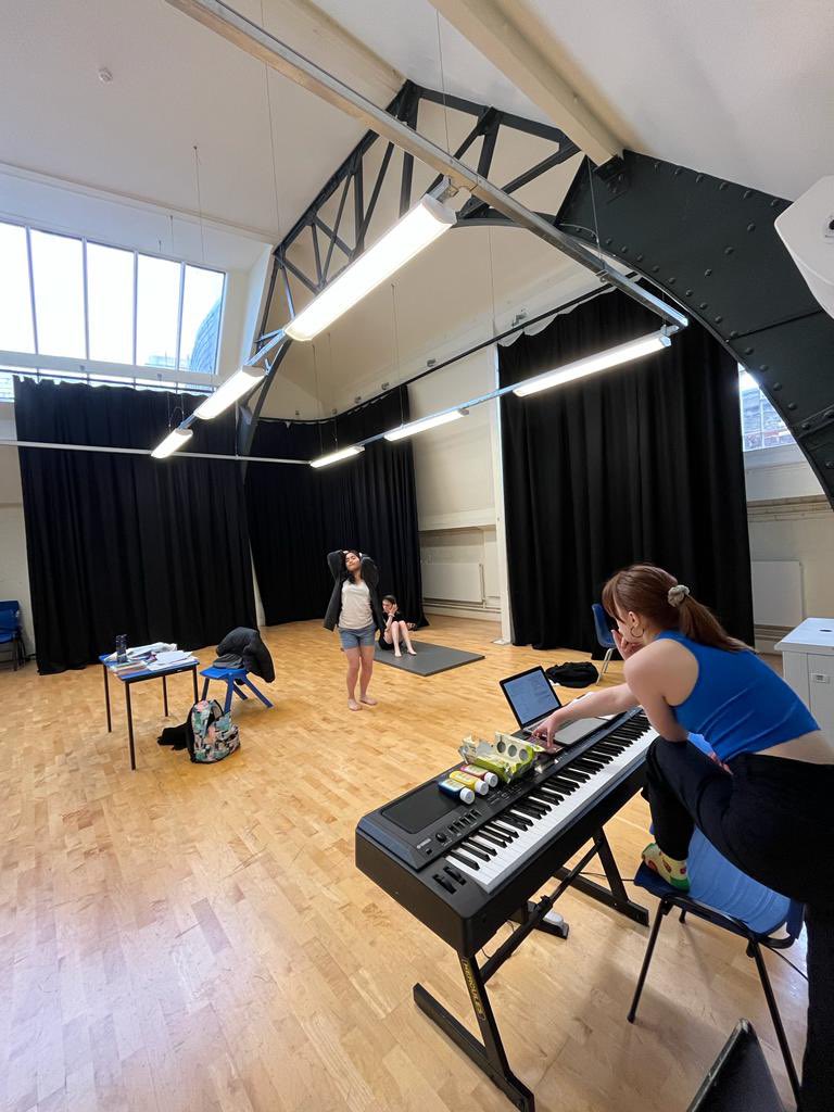 Introducing ✨<a href="/SophiaAugst/">Sophia Augst</a> ✨

spotlight.com/9175-6728-7139 🌻