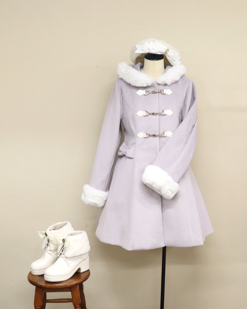 明日10/24(火)販売START📢 🏷️ビットバックルフーディーコート Price