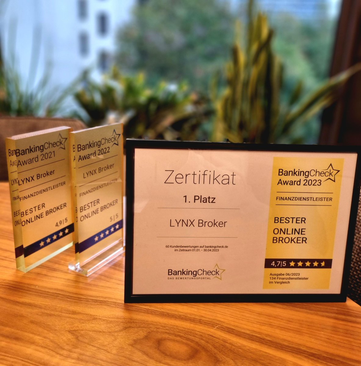 🏆 Wir sind stolz darauf, dass LYNX auch in diesem Jahr von BankingCheck als bester Online Broker des Jahres ausgezeichnet wurde! 🥇

#BankingCheckAward #eKomiAward #BCAward23 #eKomiAWARD23