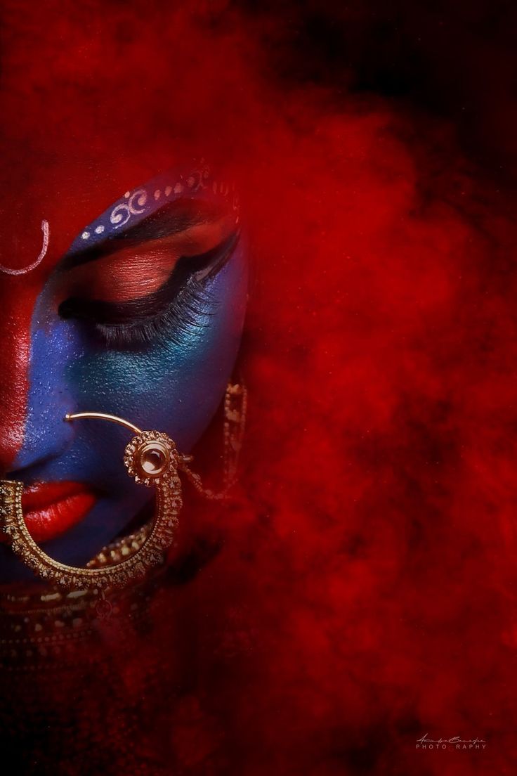 Maa Kali slayed Raktbeej who multiplied with every drop of blood… What is the equivalent of Raktbeej & Maa #AdiShakti in modern times?

This #Navratri, Know & Realise the Shakti Within, watch Devi Bhagwat Katha- bit.ly/46n3G52

Shakti Aradhana #DJJSKatha #GodCanBeSeen