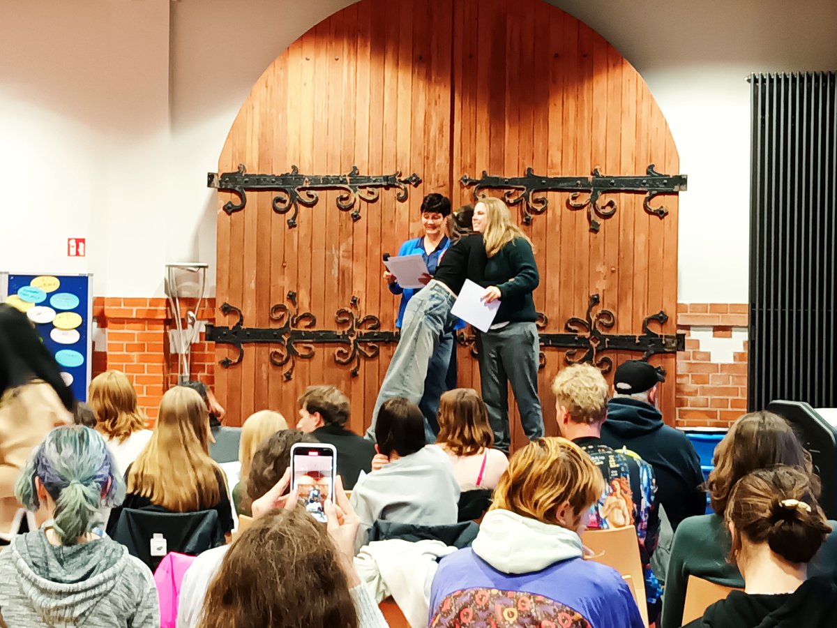 BA_Xhain's tweet image. &quot;Das Schönste war, dass ich so viele neue Freund*innen gefunden habe.“ - Abschlusspräsentation der European Democratic Action Week 2023 und Überreichung der Zertifikate durch @clara_herrmann . #dpjw_pnwm #edaw2023 #civilsocietycooperation @BaBerlinTK