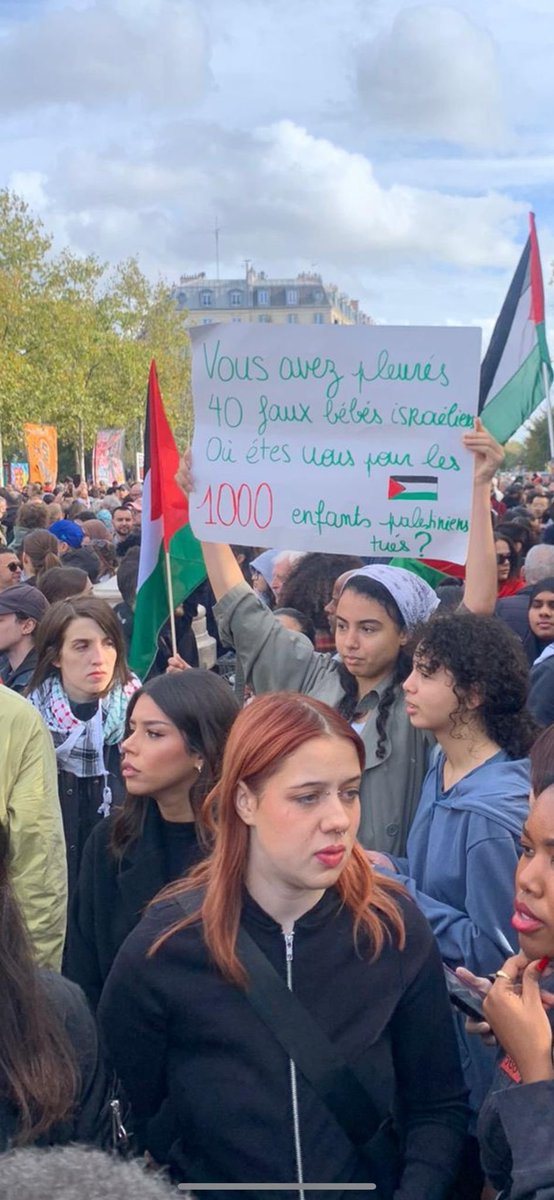 On ne peut pas déplorer le negationnisme pendant des années et ne pas le condamner quand on le voit en temps réel sous nos yeux.