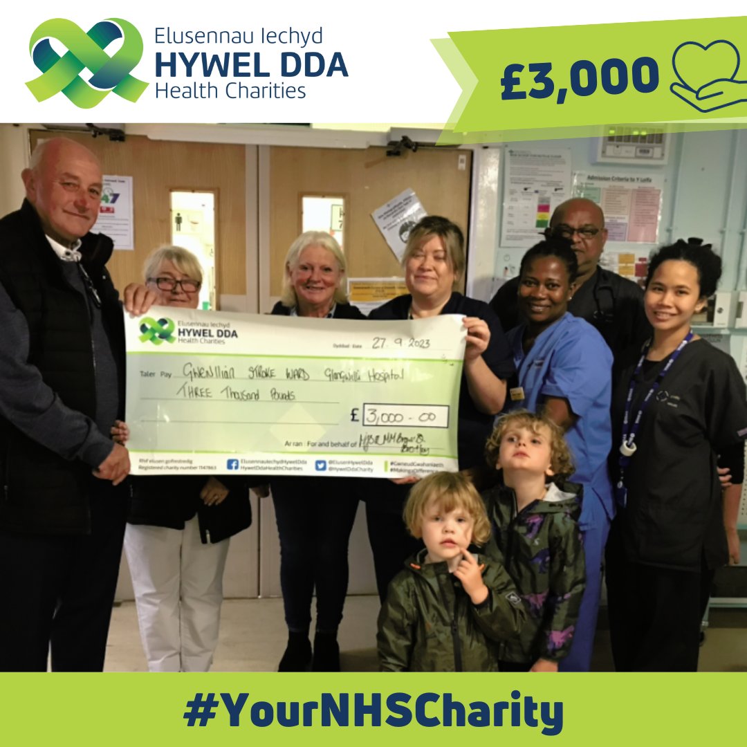 HywelDdaCharity's tweet photo. Huge thanks to Margery Brown who has raised a wonderful £3,000 for Gwenllian Ward, the stroke ward at #Glangwili Hospital 😊

They raised the funds by renting their field out for @IRONMAN_Wales car parking.

#Diolch #YourNHSCharity 💚 https://t.co/yiLtKgBH76