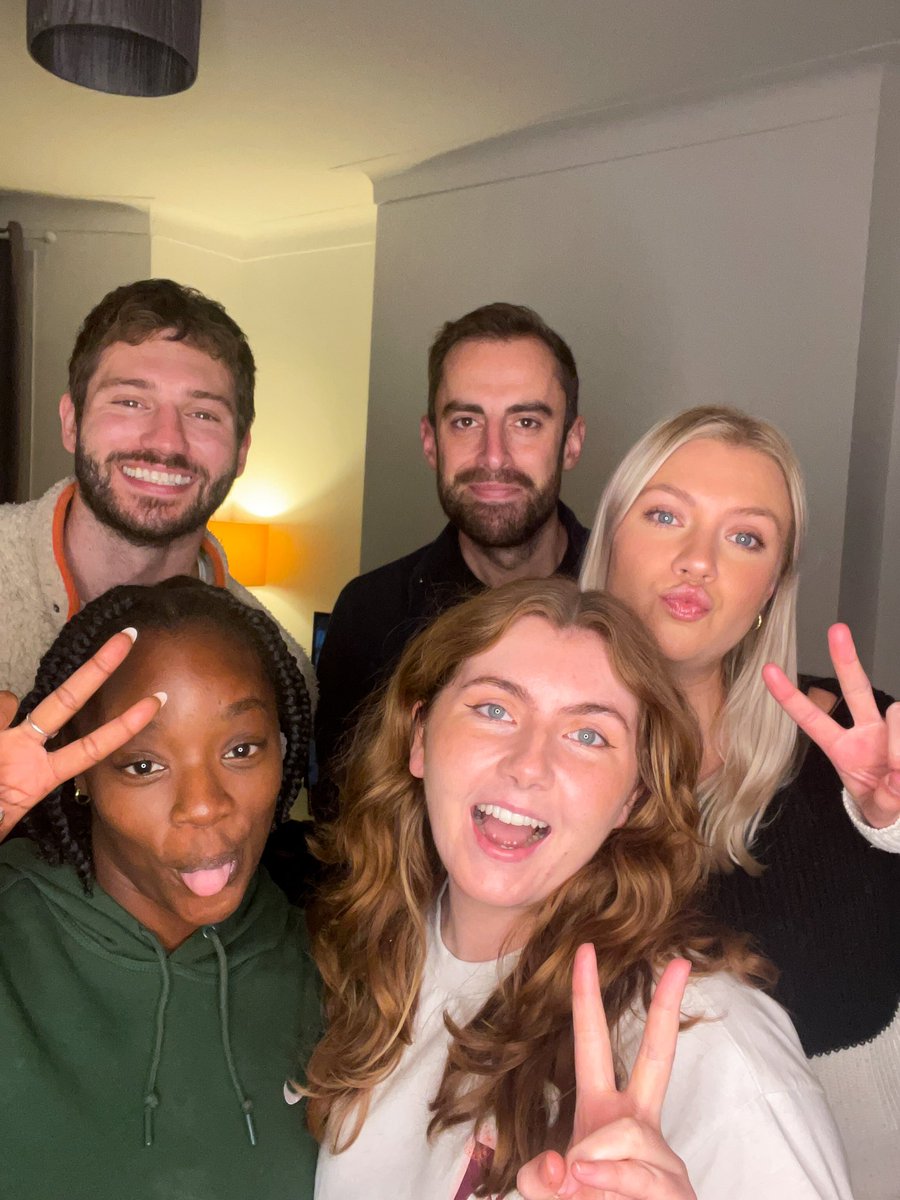 The first ‘Barely Grown’ table read complete - had a blast getting to know everyone. Exciting things coming guys 🎬🎥🥂 #tvpilot #tvseries #pilot #fundraiser #crowdfunding #pilotepisode