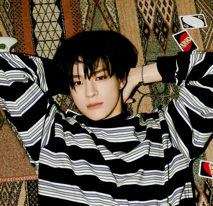 _423205's tweet photo. 이제노 필승포즈 개좋음... https://t.co/02zVzWLHoC