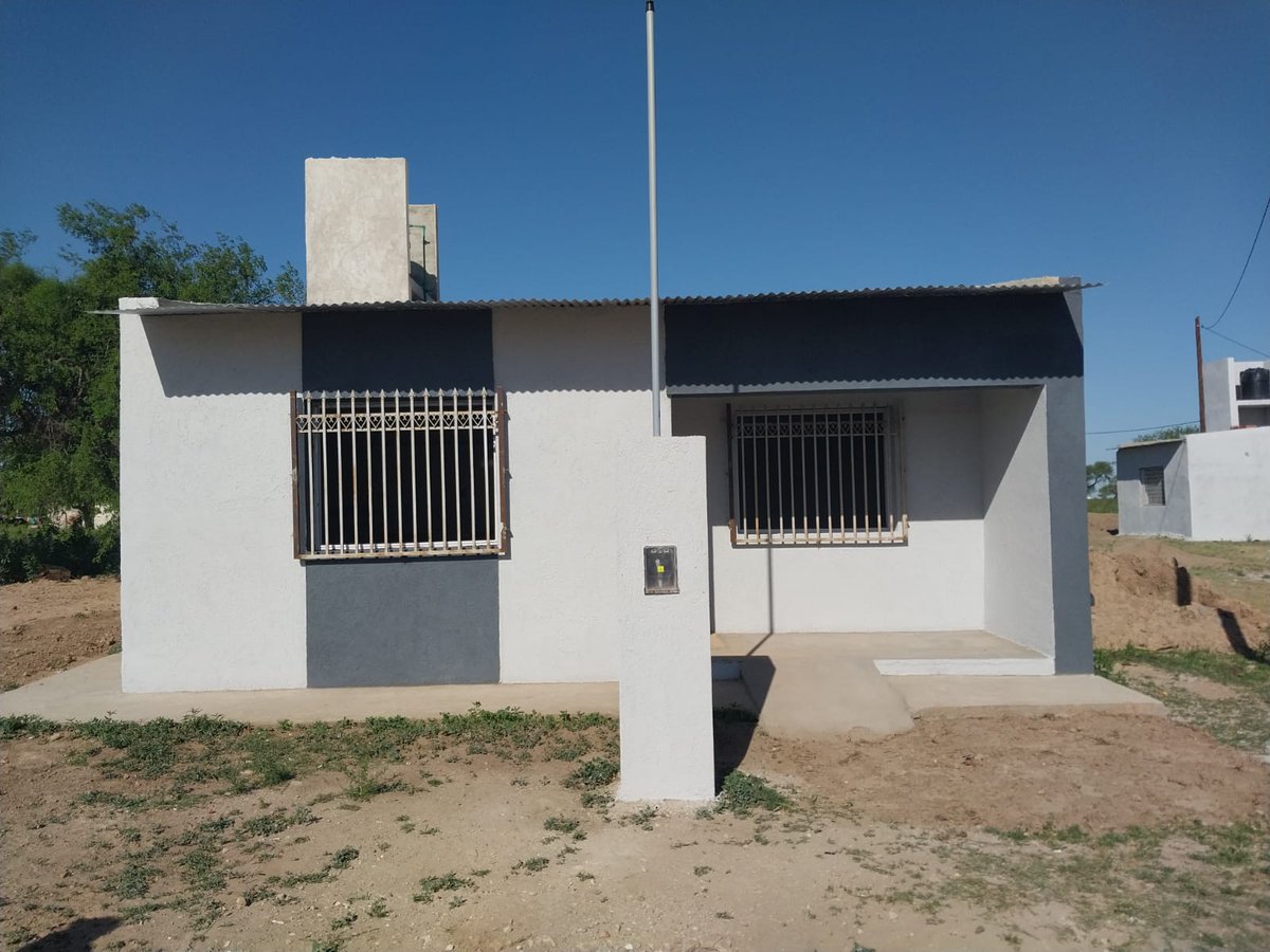 Hoy hace un año de esa publicación, y no lo puedo creer que ya falta poquito para la inauguración de la casa, y todo hay que agradecerle a mamá que gracias a ella y sin ayuda de nadie..mi mamá lo es todo y no me va alcanzar la vida para devolver todo lo que ella hizo..❤️‍🩹