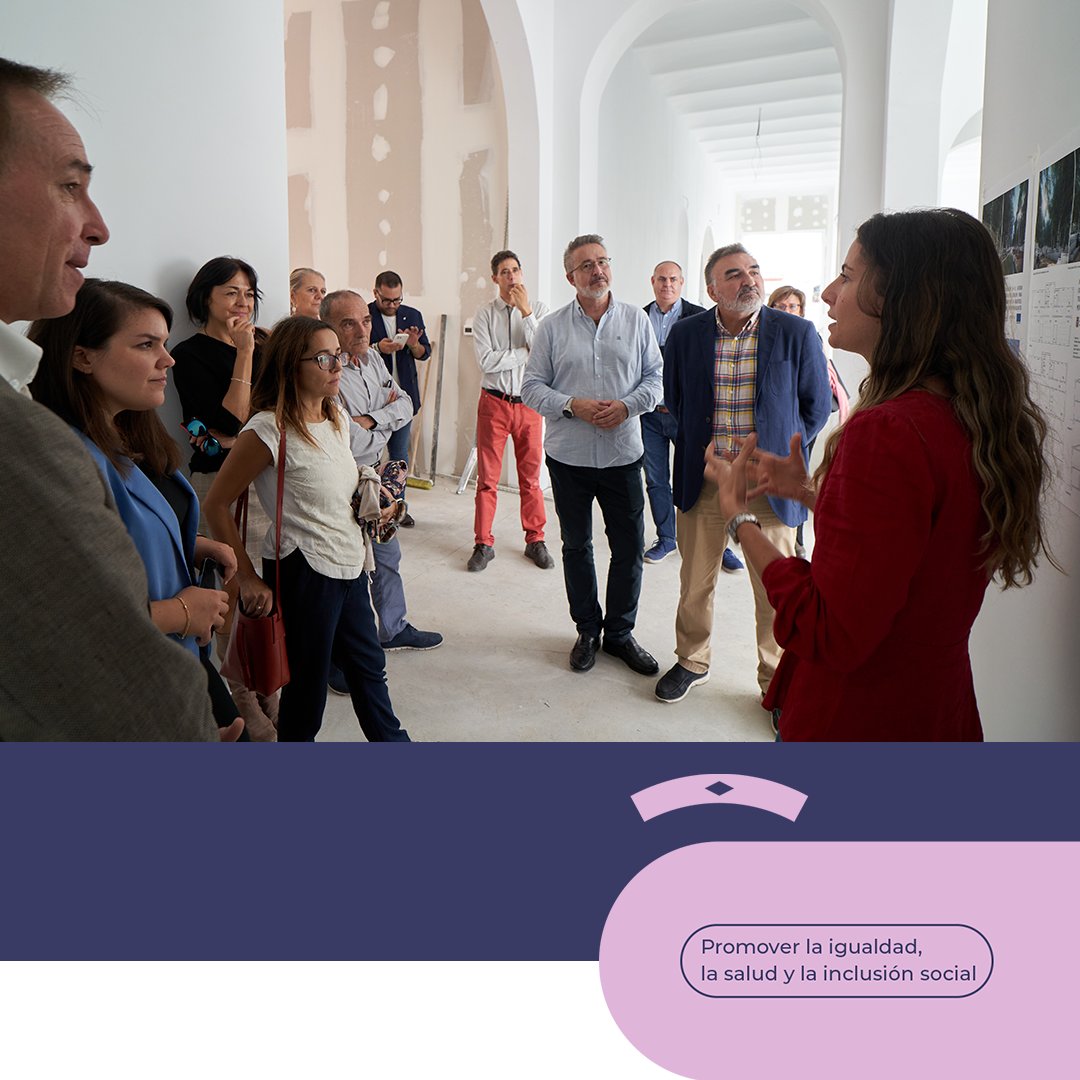 GRmetropoli's tweet photo. No dejamos  Santa Fe, porque la recuperación del antiguo Colegio Reyes Católicos también está a punto de mostrar toda su belleza y utilidad
Será una nueva biblioteca con un precioso espacio público en sus accesos
➡️@dipgra+@RegioES_PT 
#GranadaMetrópoli 
ℹ️https://t.co/r4OM57i2gE https://t.co/FdPTEzQKPF