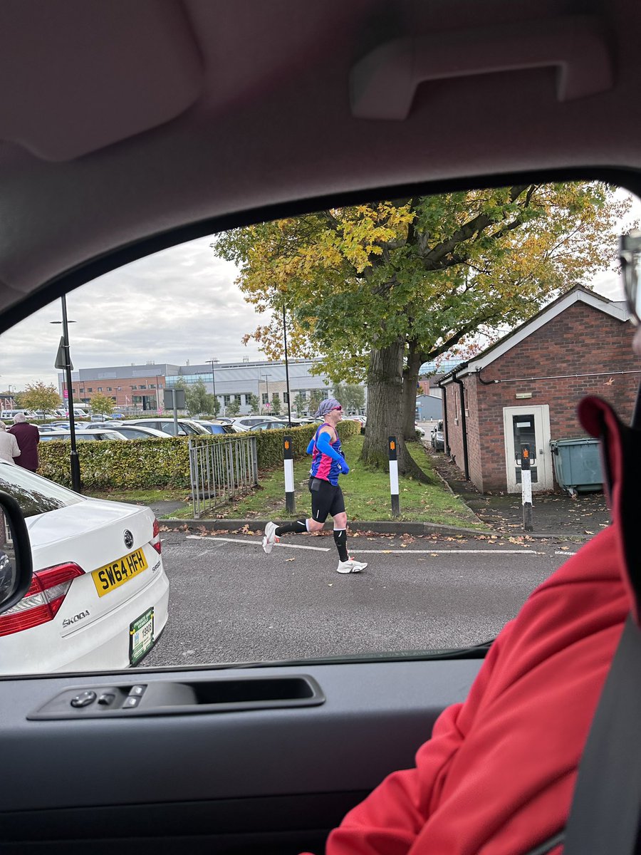 pumpinghearts's tweet photo. Currently zipping around @UHNM_NHS at the Royal Stoke Hospital with Craig, his support team and members of the UHNM team showing their support. Craig is running in aid of building awareness of #heartfailure. Fancy supporting Craig with his endeavour of 7 marathons in 7 days?
Please donate here👇 https://t.co/0v9XgP8Jye