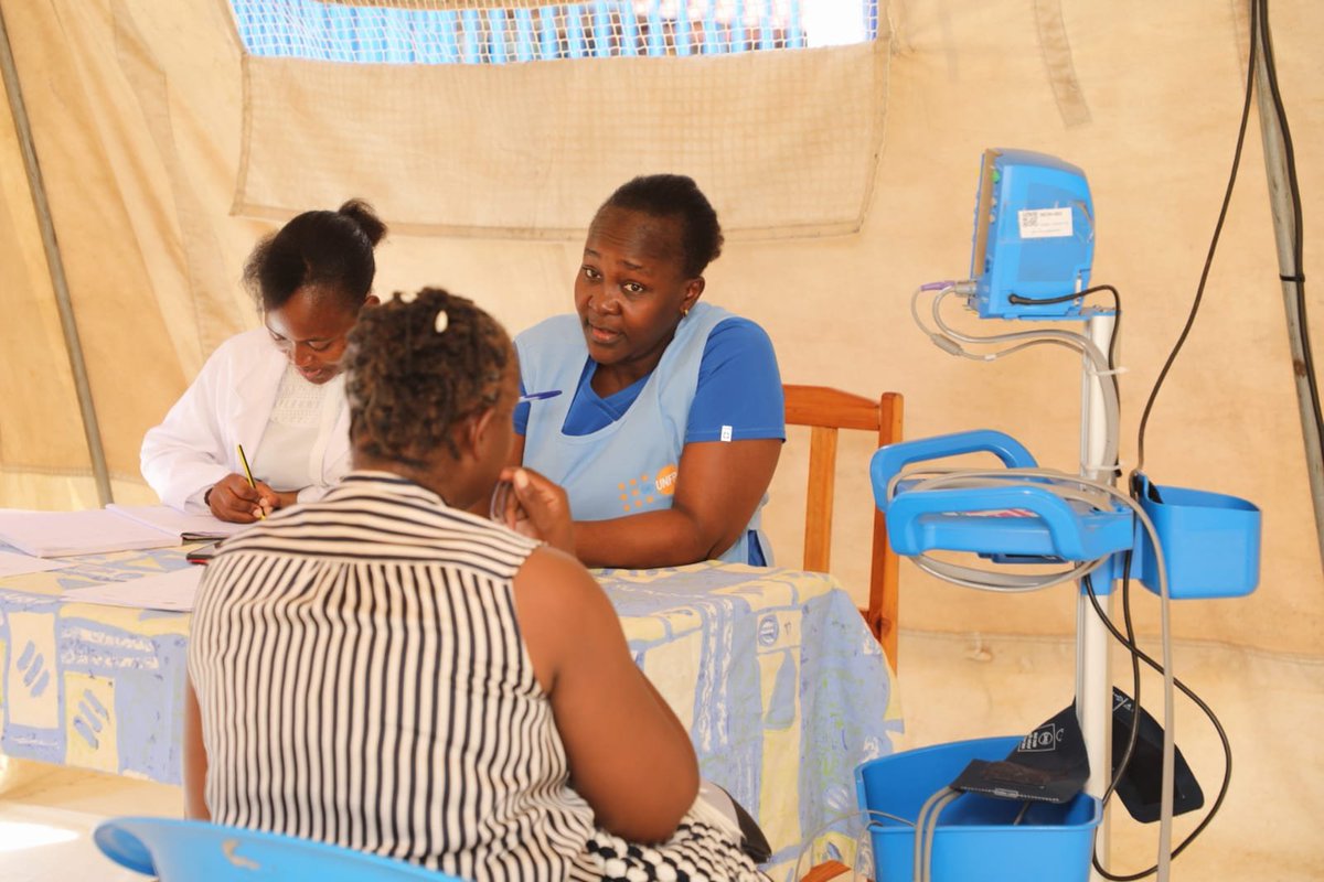 Amref_Kenya's tweet image. The journey to restoring dignity goes beyond screening and surgery. We believe that easing the burden of shame and isolation is critical in helping women regain their confidence and self-esteem. #LeaveNoWomanBehind #RestoreWomendignity @UNFPAKen @BeyondZeroKenya @RamogiTVKen…