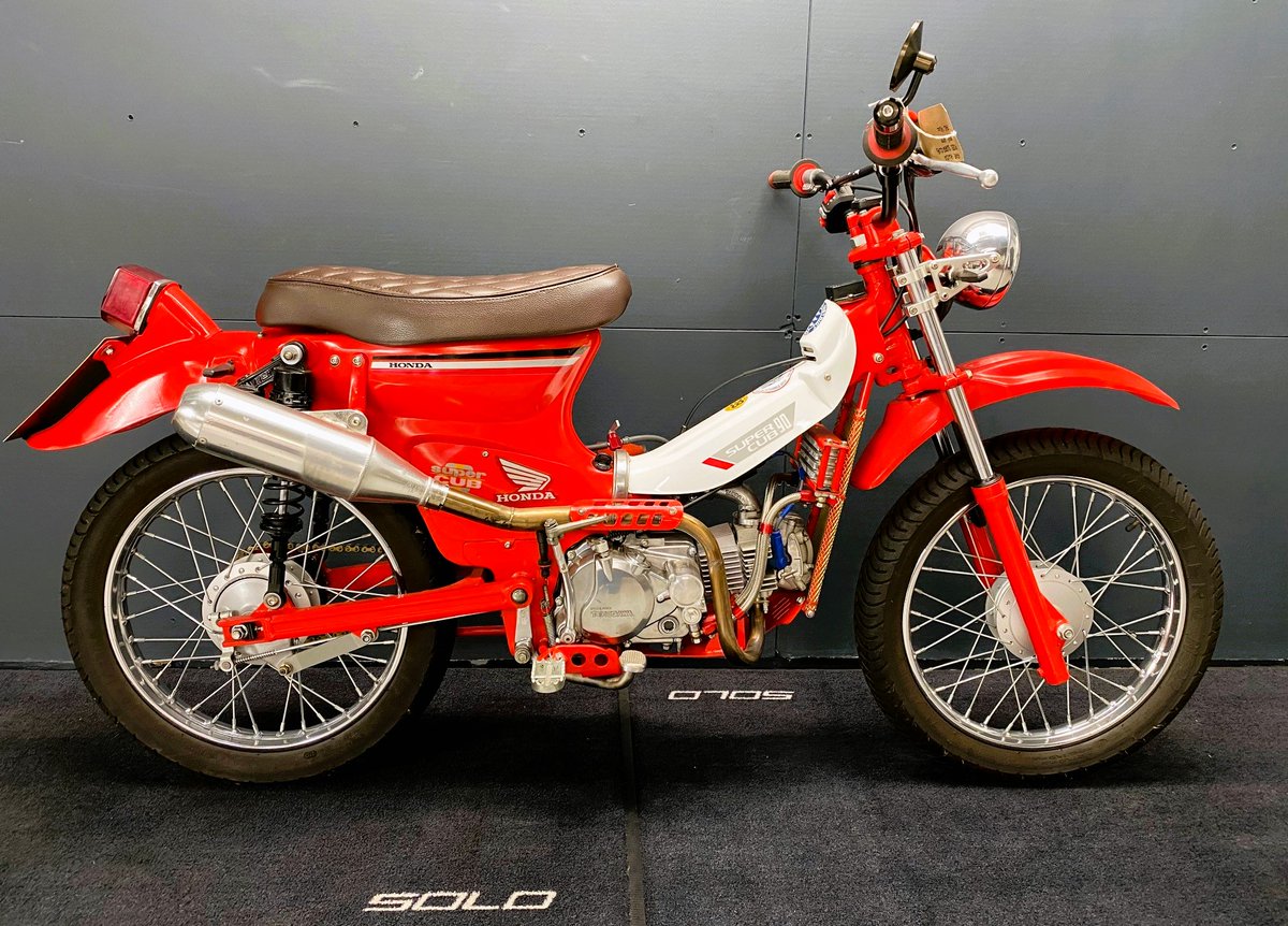 Check out HONDA C90 SUPER CUB CUSTOM BUILD ebay.co.uk/itm/1759387915… #eBay via <a href="/eBay_UK/">eBay UK</a>