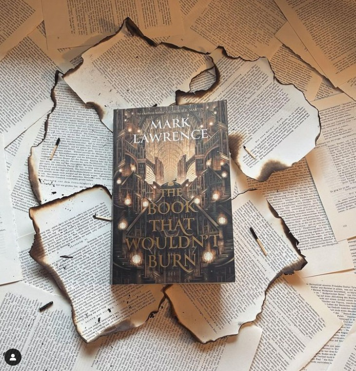 Mark Lawrence tweet media