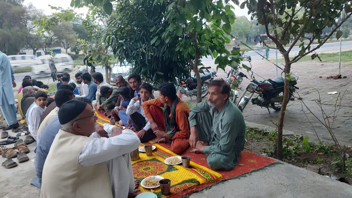 mscharityuk's tweet photo. Our mission is inspired by the wisdom of the Quran. 'And they give food in spite of love for it to the needy, the orphan, and the captive.'
(Quran 76:8)
Support our efforts by joining us in our journey.
#support #Pakistan #helpingother #MSCharity https://t.co/HrjXjMA5ib