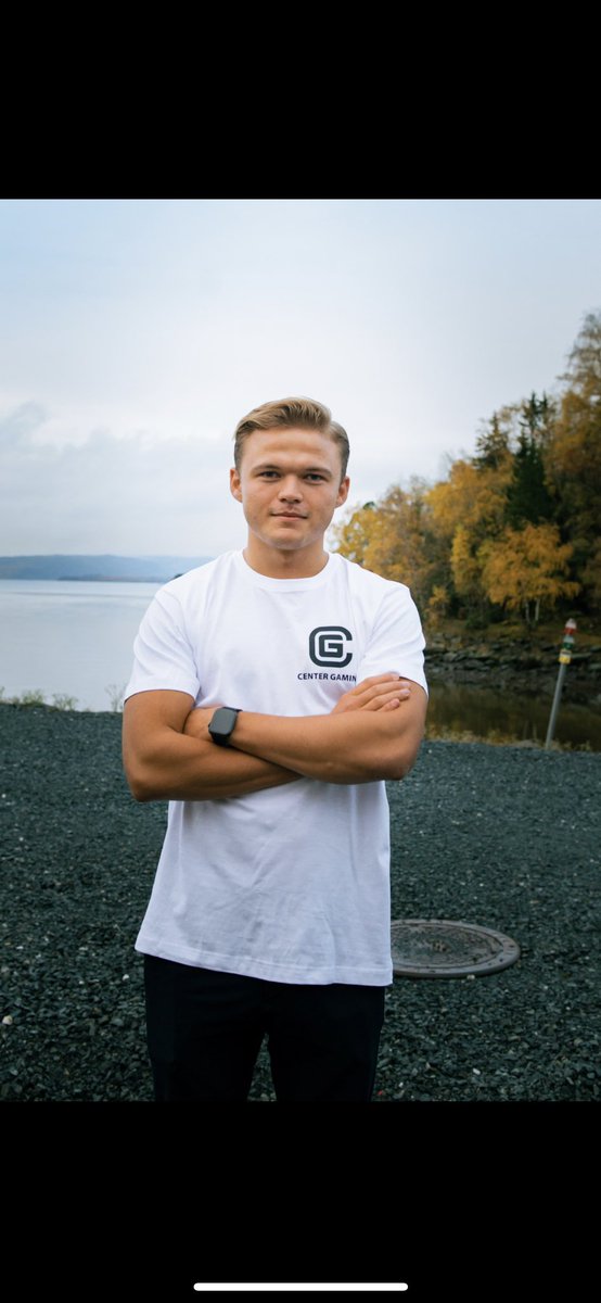 Centergaming (@centergaming_) on Twitter photo Endelig skal vi i gang med <a href="/ggligaen/">Good Game-ligaen</a> og CS2!
Vi skal spille mot serieleder <a href="/apeksgg/">Apeks</a> Rebels
Gleder oss som bare det til kamp å <a href="/Smistadjr/">Oliver Smistad</a> er forresten tilbake!! ⚡️⚡️
🕕 1800 ikveld!!
📺 twitch.tv/centergaming_
#NTE <a href="/mhinnherred/">Mediehuset Innherred</a> #policepeek Endelig skal vi i gang med <a href="/ggligaen/">Good Game-ligaen</a> og CS2!
Vi skal spille mot serieleder <a href="/apeksgg/">Apeks</a> Rebels
Gleder oss som bare det til kamp å <a href="/Smistadjr/">Oliver Smistad</a> er forresten tilbake!! ⚡️⚡️
🕕 1800 ikveld!!
📺 twitch.tv/centergaming_
#NTE <a href="/mhinnherred/">Mediehuset Innherred</a> #policepeek