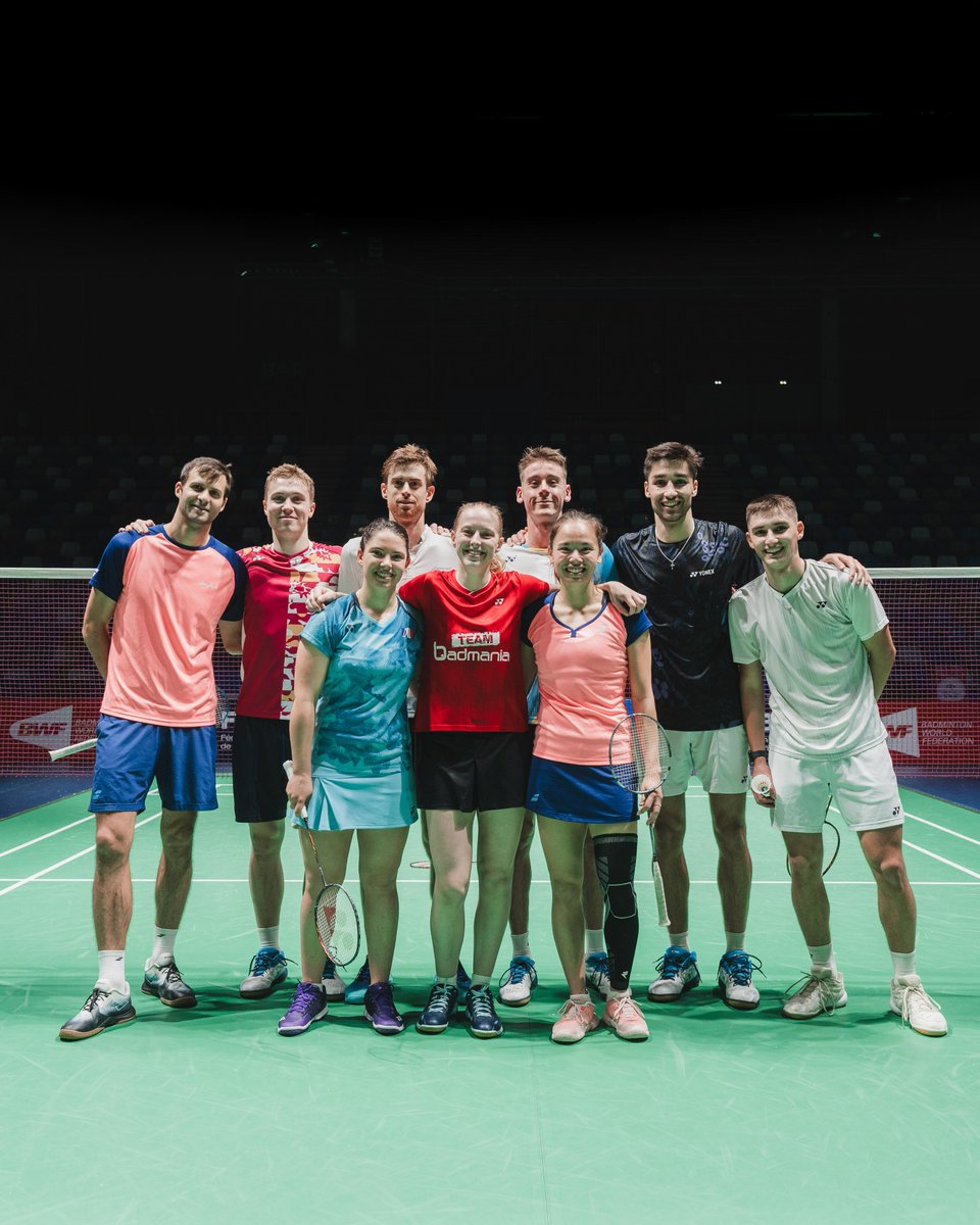 FFBaD's tweet photo. La team France 🇫🇷 en place pour les #YonexIFB 🔥

#FrenchOpen https://t.co/LdQ7SWFpaa