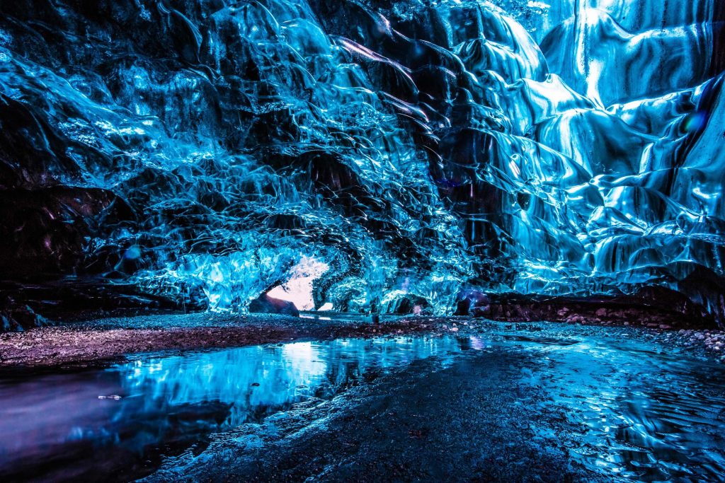 Elari_on's tweet photo. TOP 9 HANG ĐỘNG TỰ NHIÊN LỚN NHẤT THẾ GIỚI

1. 🇻🇳Sơn Đòong
2. 🇺🇲Mammoth
3. 🇲🇽Sistema Sac Actun
4. 🇮🇸Vatnajokull Glacier
5. 🇲🇾Batu
6. 🇺🇲Mendenhall Glacier
7. 🇵🇹Benagil
8. 🇹🇭Tham Lod
9. 🇲🇽Pha Le Naica
#Naturalcave #Sondoong #Mammoth #Batu https://t.co/8nGQmrlLTJ