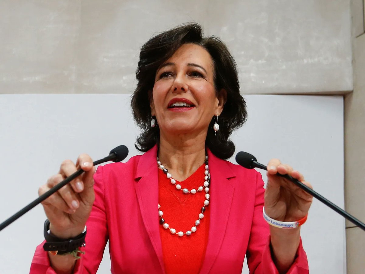 FonsiLoaiza's tweet photo. Hoy han publicado la riqueza española en paraísos fiscales. En España lideran esta estafa legalizada el Banco Santander de Ana Botín con 187 filiales en paraísos fiscales, ACS de Florentino Pérez con 82 filiales en paraísos fiscales y Ferrovial de Rafael del Pino con 65. https://t.co/qFFUAUUcTl
