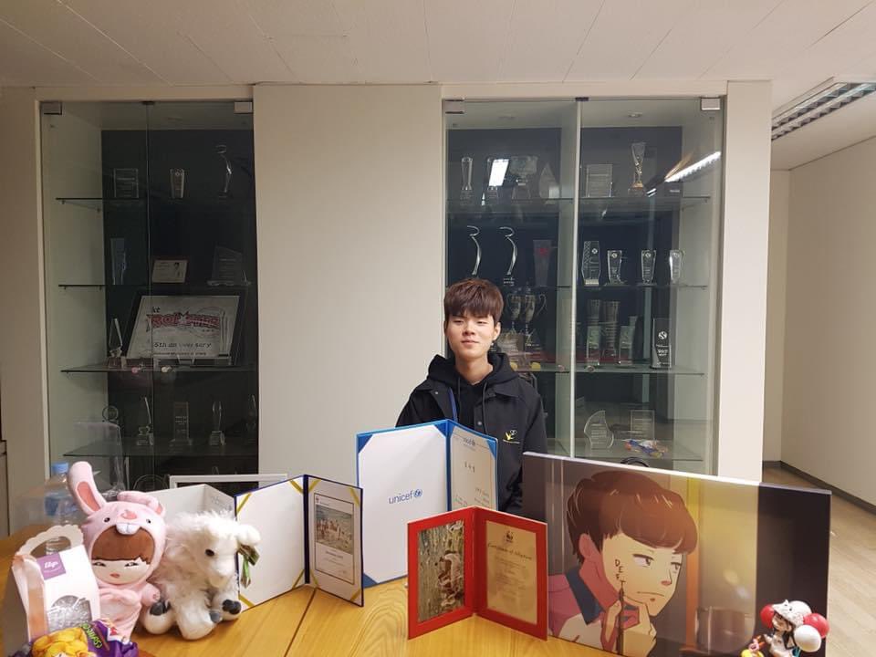 Just looked back to my old posts and I found this pic.. All presents that I gave him with all ideas at that time 🥹