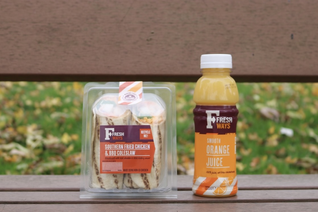 FreshwaysFoodCo's tweet photo. Fueling up on the fly! 🏃♂️ 🥪
Lunch on the go has never been so convenient and delicious. Wherever life takes you, Freshways is always by your side. 🚗💨
#LunchOnTheGo #FoodieAdventures #EatingOnTheMove #SandwichSensation #Freshways #LunchInspo #FreshwaysFoodCo #Sandwich https://t.co/5cJZisClzg