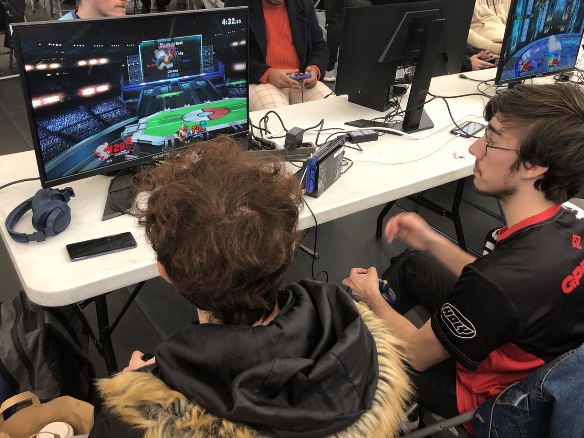 📢 ETAPE 1/6 BUSSY 

Notre premier voyage à Bussy a été un joli succès ! 🔫

Des belles performances avec trois joueurs à fond sur #SSBU &amp; #TFT 👇

✈️ Rendez-vous à la <a href="/LouvardGame/">LouvardGame</a> ce week-end sur #R6S