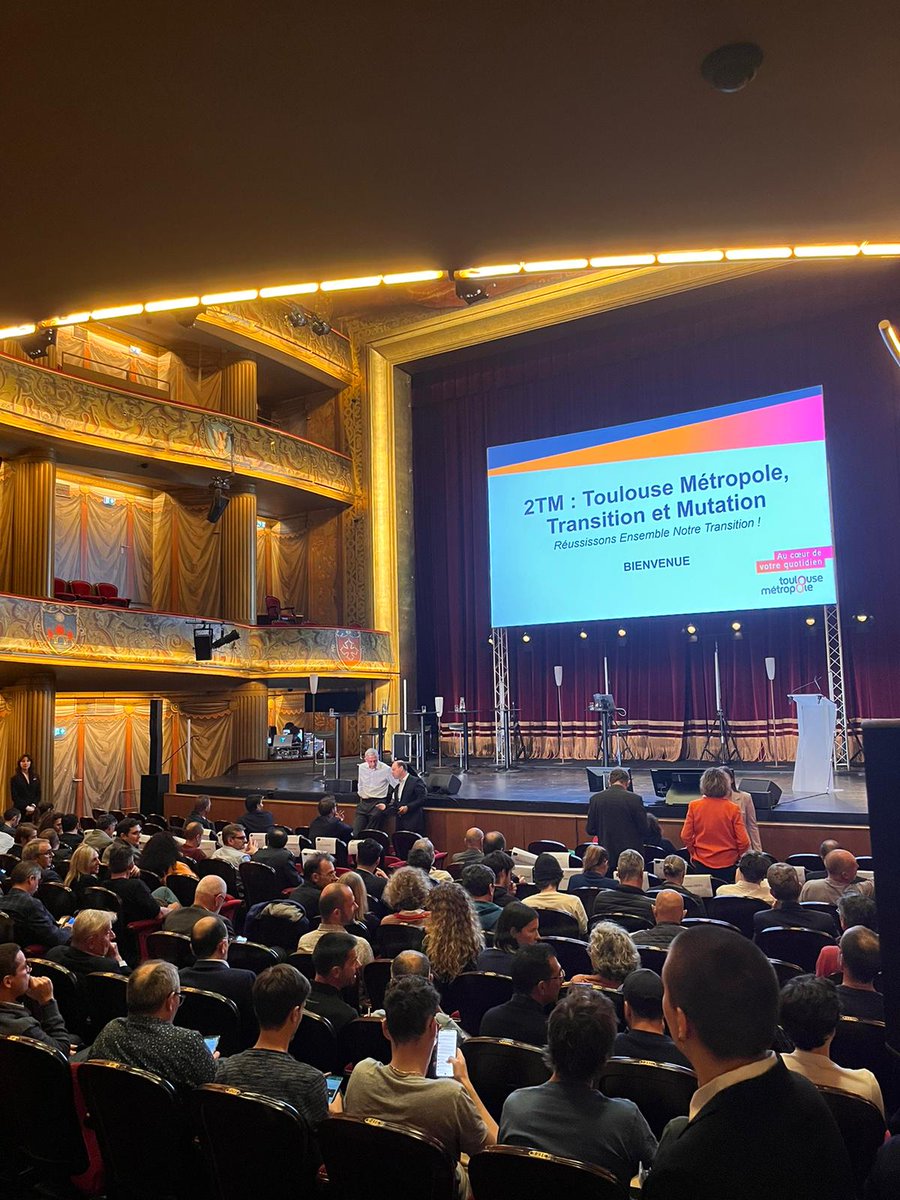 ℹ️ 2TM : Toulouse Métropole, Transition et Mutation commence dans quelques minutes au Théâtre du Capitole !

👉Retrouvez tout au long de la soirée les moments clés de nos élus, avec le hashtag 
#ToulouseMairieetMétropole #2TM !