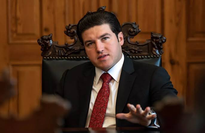 Milenio's tweet photo. 🚨 #ÚLTIMAHORA 🚨

Samuel García buscará competir por la presidencia de #México; solicitará licencia al Congreso de #NuevoLeón 

https://t.co/fU2Ud2BSLc https://t.co/rQFpoy5Un9