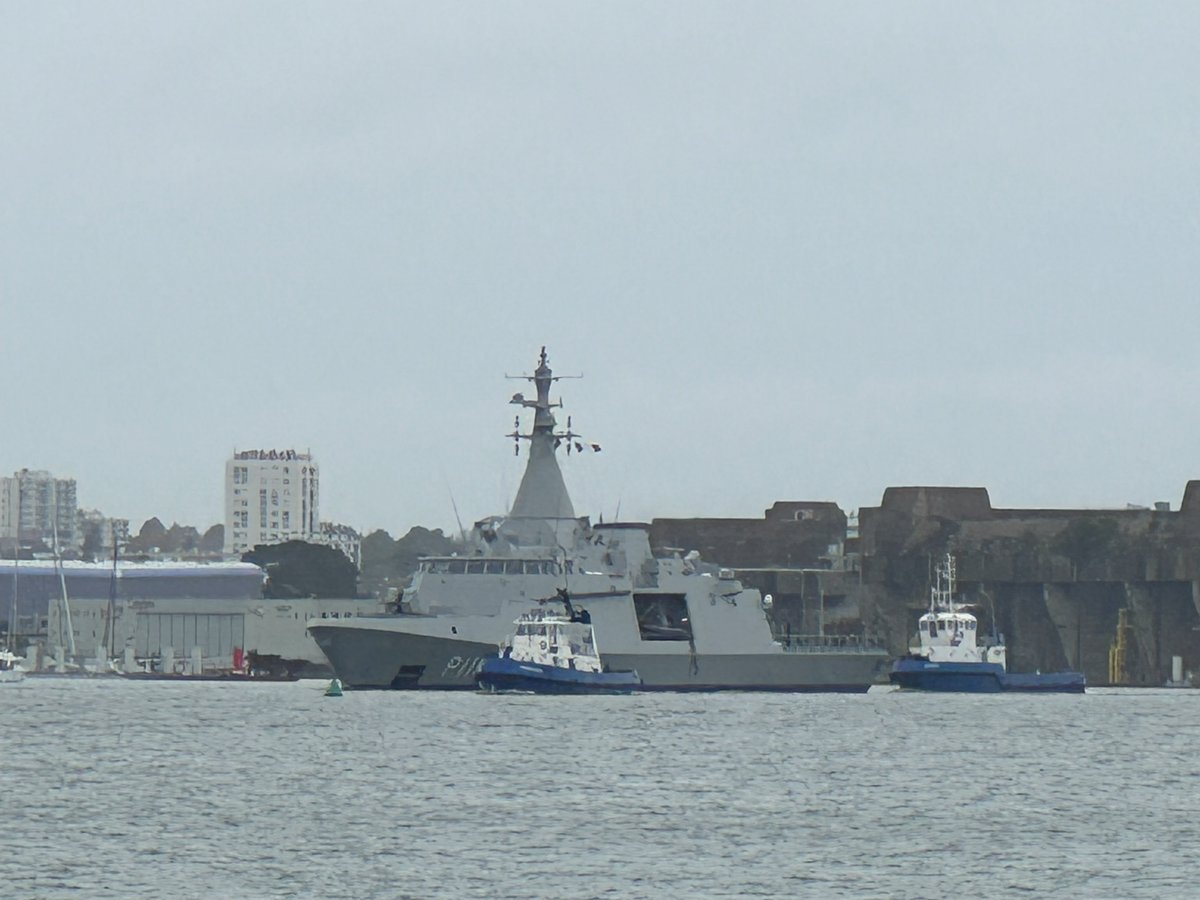 WarshipCam's tweet image. Future United Arab Emirates Navy Gowind-class corvette Bani Yas (P110) leaving Lorient, France for commissioning in the UAE - October 23, 2023 #baniyas #p110 

SRC: TW-@xaviervav