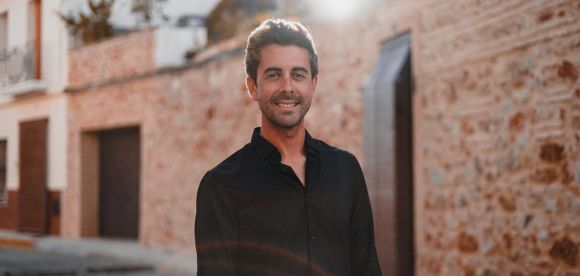 Instituto Cervantes Manchester (@icmanchester) on Twitter photo 🎹 Don't miss pianist Antonio Oyarzabal (<a href="/Aoyarzabalpiano/">Antonio Oyarzabal - Pianist</a>)'s performance of 'El Fin del Silencio' at the stunning <a href="/StAnnsChurchMcr/">St Ann's Church 🏴</a>
📆26.10 🕖7 pm
🎫 Tickets 👉bit.ly/echoes_oyarzab…
🎧bit.ly/spotify_aoyarz……#EchoesFestival
<a href="/CGEspManchester/">Consulado General de España en Mánchester</a>
<a href="/ILAMSuk/">ILAMS</a>
<a href="/Pixaudio/">Pixaudio</a> 🎹 Don't miss pianist Antonio Oyarzabal (<a href="/Aoyarzabalpiano/">Antonio Oyarzabal - Pianist</a>)'s performance of 'El Fin del Silencio' at the stunning <a href="/StAnnsChurchMcr/">St Ann's Church 🏴</a>
📆26.10 🕖7 pm
🎫 Tickets 👉bit.ly/echoes_oyarzab…
🎧bit.ly/spotify_aoyarz……#EchoesFestival
<a href="/CGEspManchester/">Consulado General de España en Mánchester</a>
<a href="/ILAMSuk/">ILAMS</a>
<a href="/Pixaudio/">Pixaudio</a>