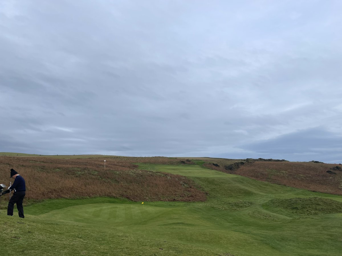nice_stuart's tweet image. Great fun round at Dunaverty, really enjoyed it @JimHHartsell 🏴󠁧󠁢󠁳󠁣󠁴󠁿👌🏿👍