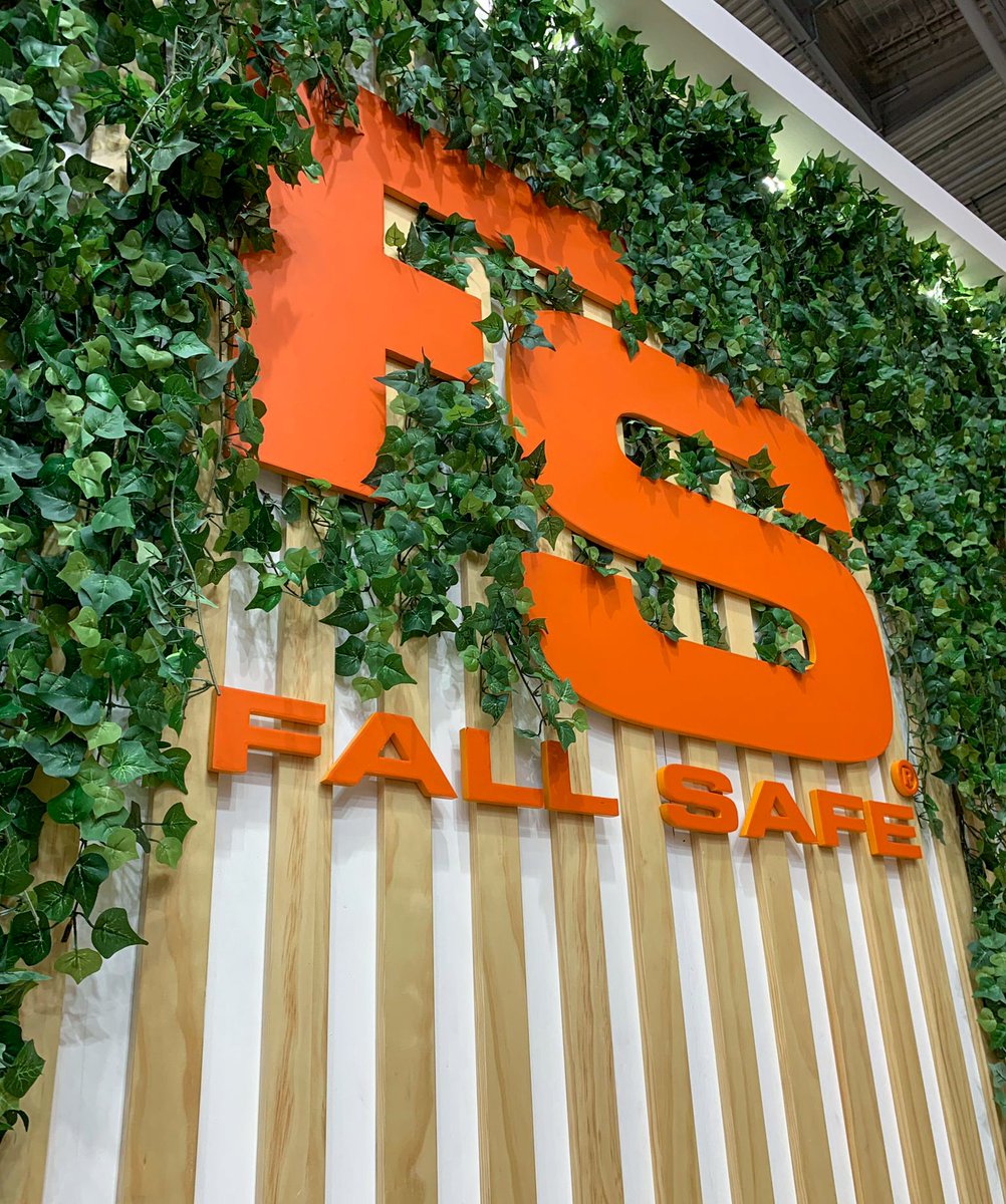 fallsafe's tweet image. We are ready to welcome you at A+A. You will notice differences: we are committed to a zero-waste culture, we reduce resources and bring you our news in a cleaner, less noisy but, above all, more organic and environmentally friendly space. #aplusa #aplusa2023