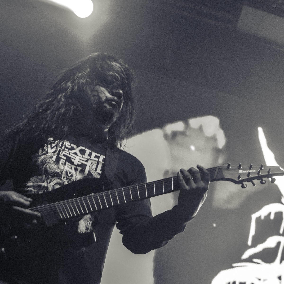 Nos vemos este 10 y 11 de Nov en <a href="/mexicometalfest/">mtmemes</a> , un festival lleno de poder y energía en #MTY

Si llegan temprano lo agradecería, ahí estaremos abriendo con <a href="/BMRoficial/">BMR</a> &amp; <a href="/AllMiseryMetal/">All Misery</a> cada día 🔥🤘🏽

Venta de boletos: mxmf.com.mx

📍 CAFE IGUANA
📸 Aldair Bravo