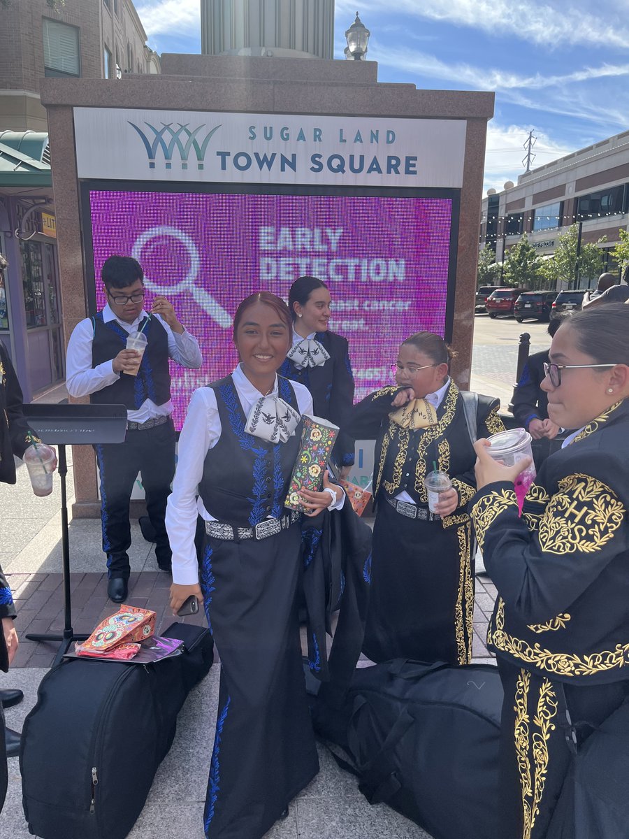 Willowridge & Marshall Mariachi tweet media