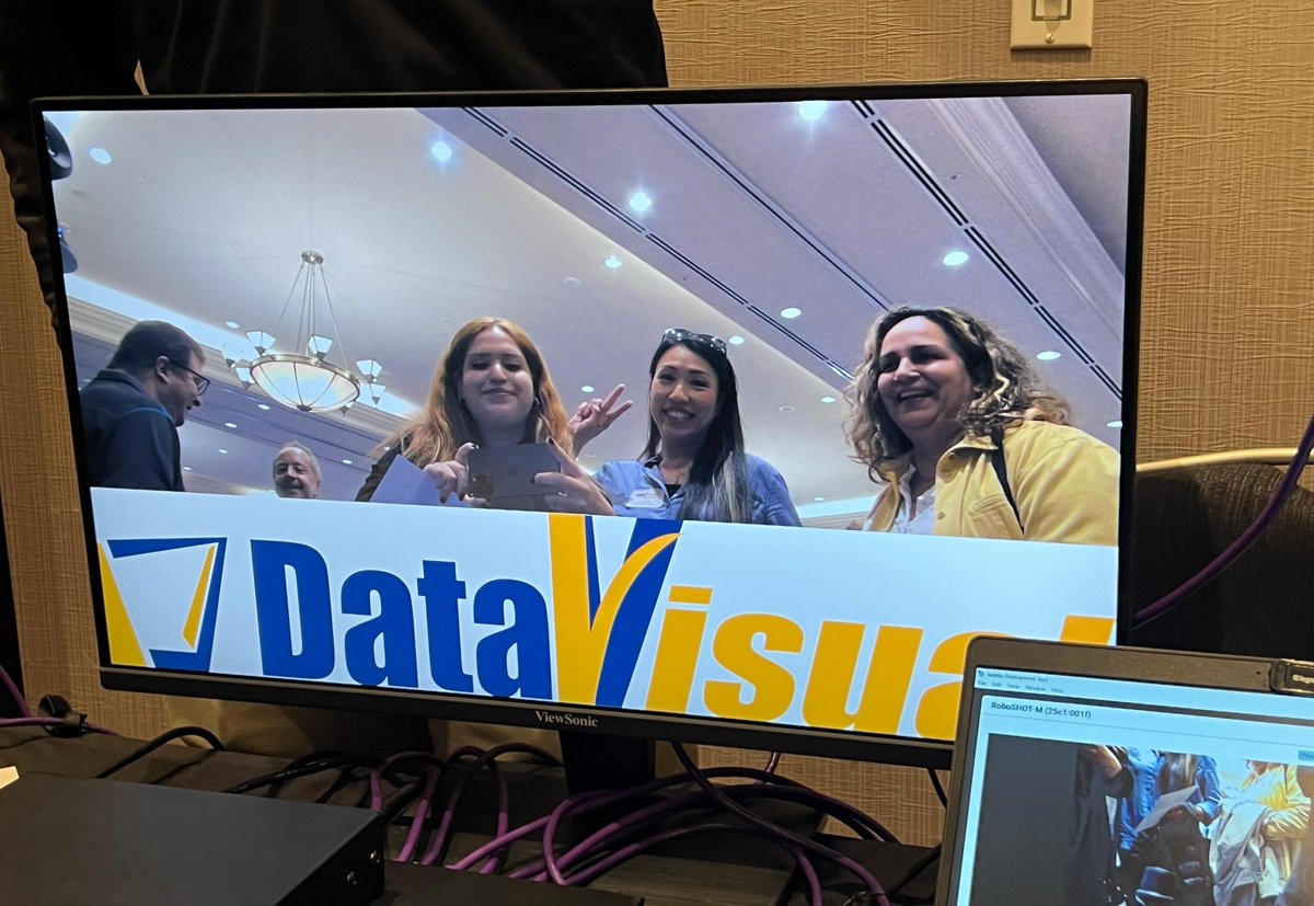 Applied_tweets's tweet image. 🤝✨ Last week, our Applied Electronics marketing team, Lily Costa and Melisa Carrasco, had the pleasure of meeting the marketing team from our partner, Data Visual, Kensy Jones, BradG, &amp;amp; Nicky St-Louis. 
#DataVisual #TechIndustry #AppliedElectronics #MarketingTeam #DVoD #Toronto