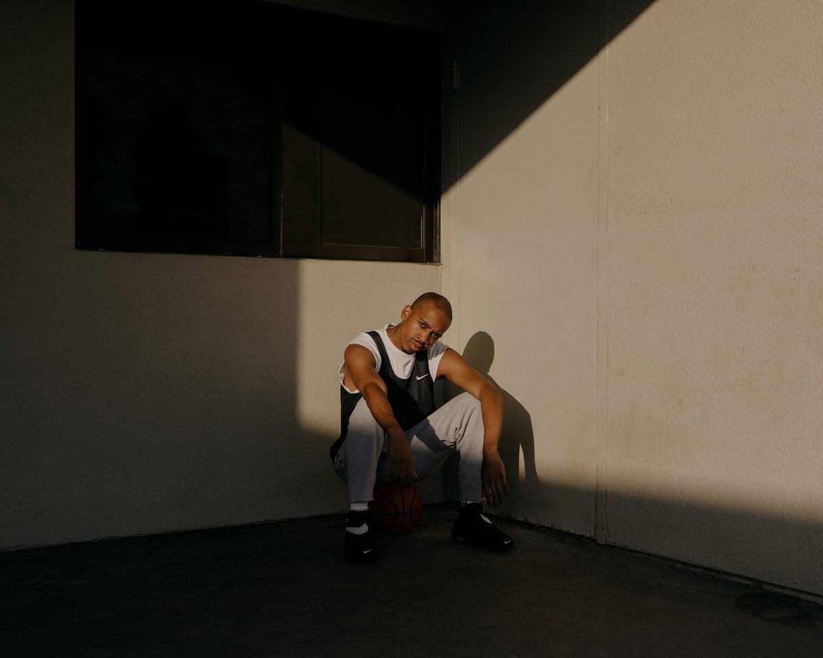 Shadow as part of the composition