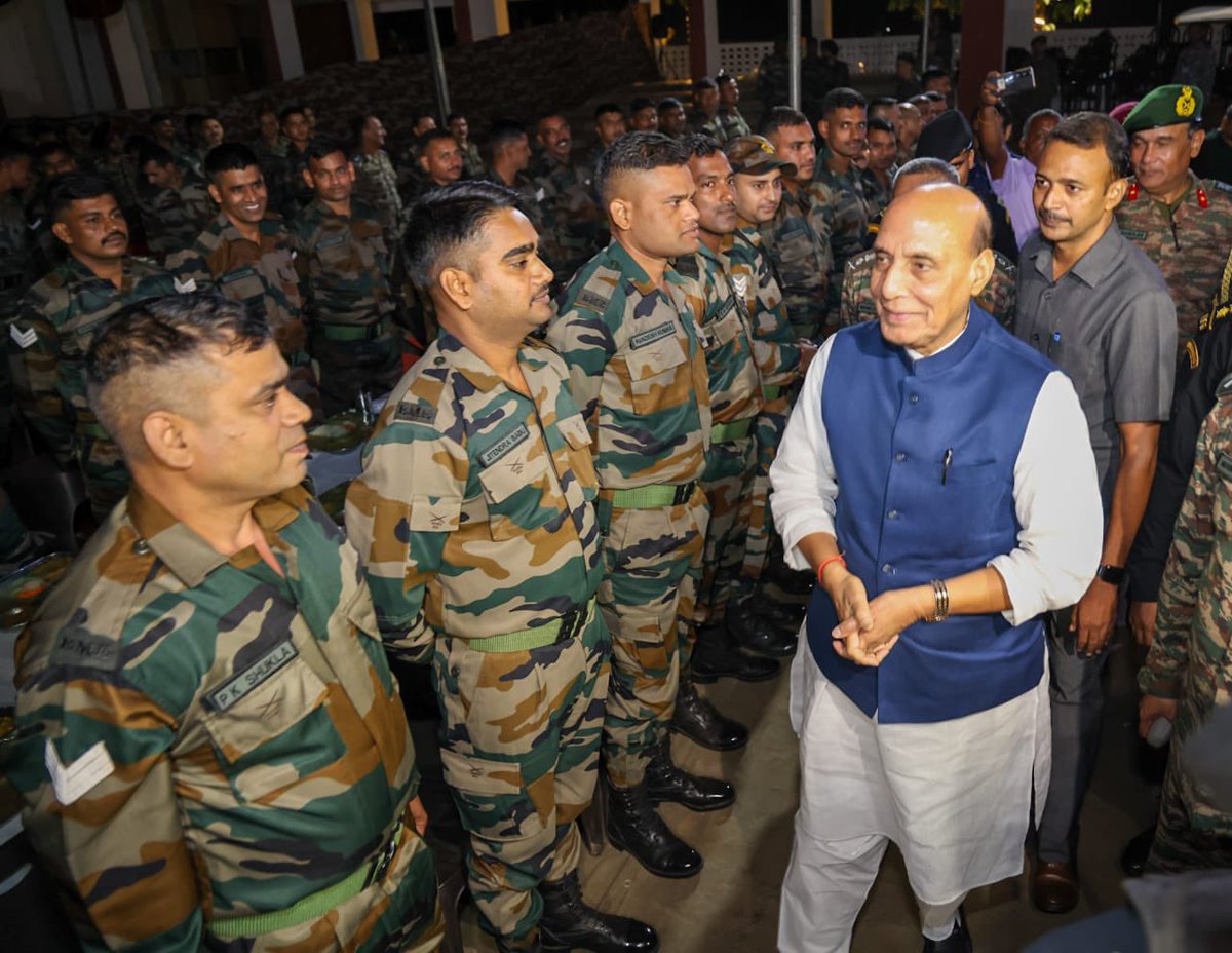 rajnathsingh's tweet photo. Delighted to interact with the Armed Forces personnel during ‘Bada Khana’ at Tezpur Military Station. https://t.co/wwmW34MajS
