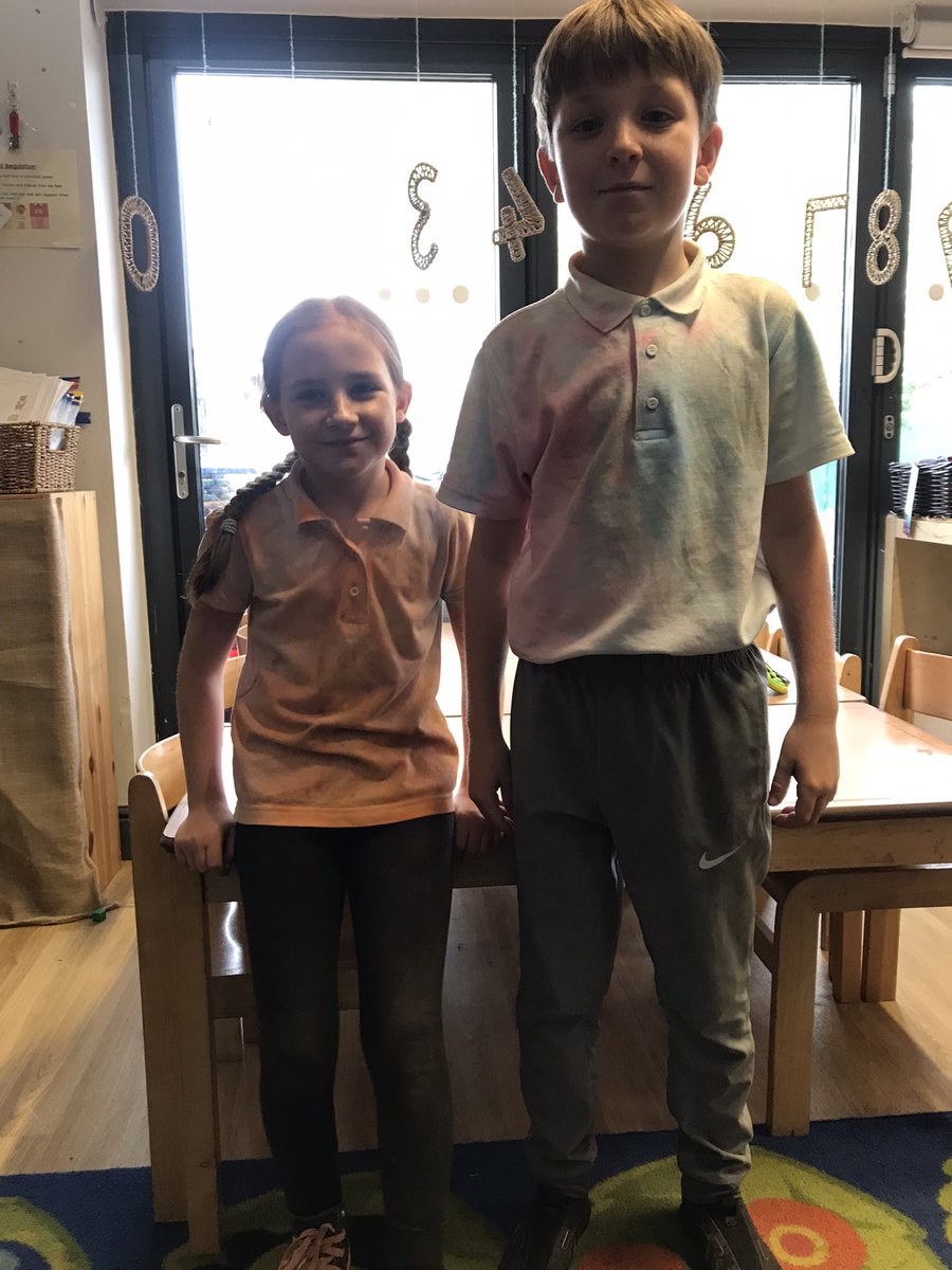 These two had the best time taking part in the Rainbow run 👏🏻🌈<a href="/CroxtethC/">CroxtethCPS</a>
