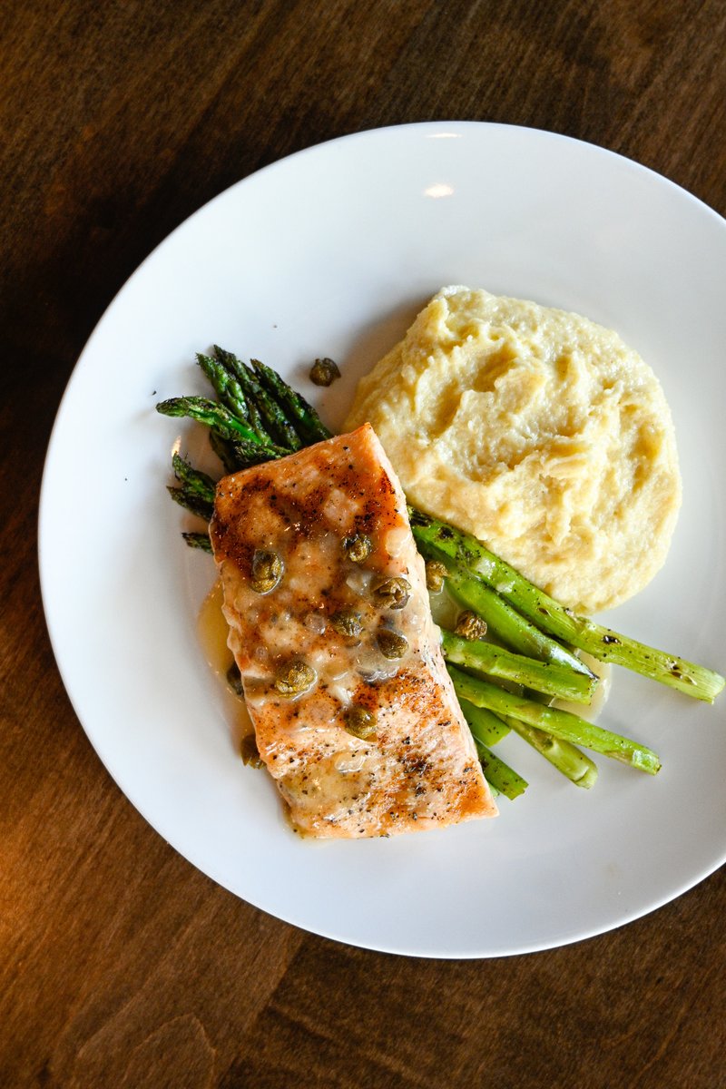 From the first bite to the last, BellaBrava aims to exceed your expectations. Join us and taste the difference. 🍽️

📸: Grilled Salmon