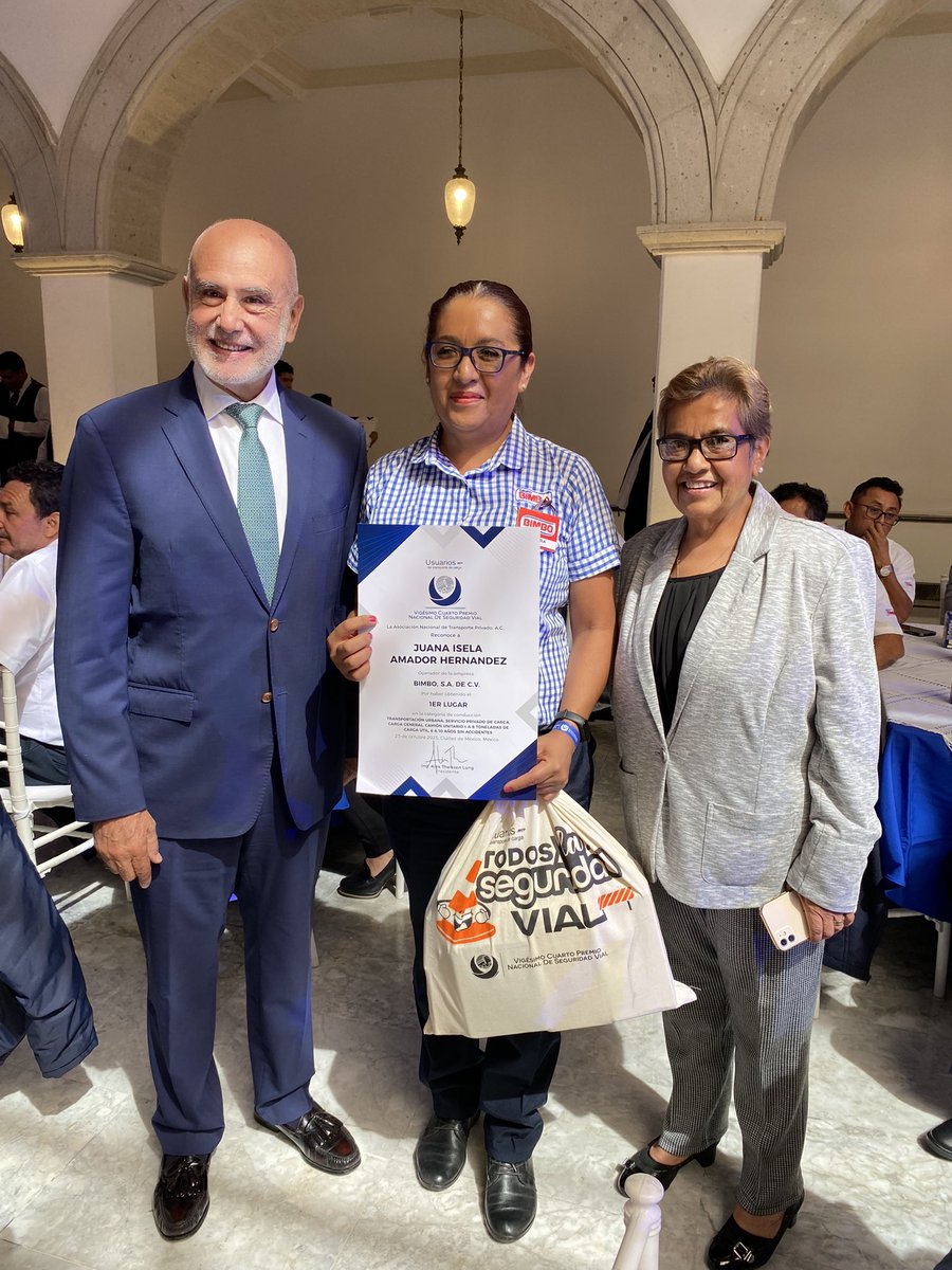 NacionTransporT's tweet image. #ElPoderdelaMujer en el Premio Nacional de Seguridad Vial #HeroínasdelCamino #PNSV23 @ANTPMexico @Grupo_Bimbo #naciontransporte
