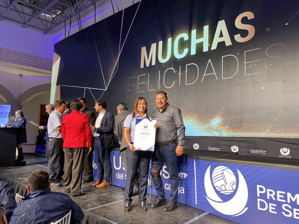 NacionTransporT's tweet image. #ElPoderdelaMujer en el Premio Nacional de Seguridad Vial #HeroínasdelCamino #PNSV23 @ANTPMexico @Grupo_Bimbo #naciontransporte
