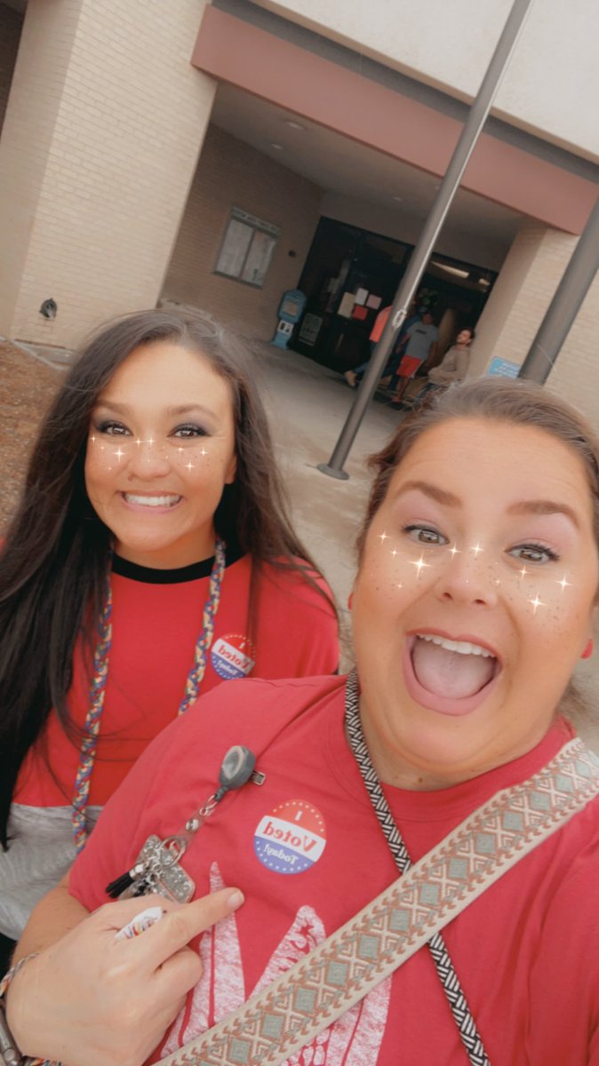 ARTClark3978's tweet photo. #wevoted #milammagnet #ecisd #ectorcountyisd #teachers #supporttheschooldistrict #earlyvoting https://t.co/sz7Q0p9YxW