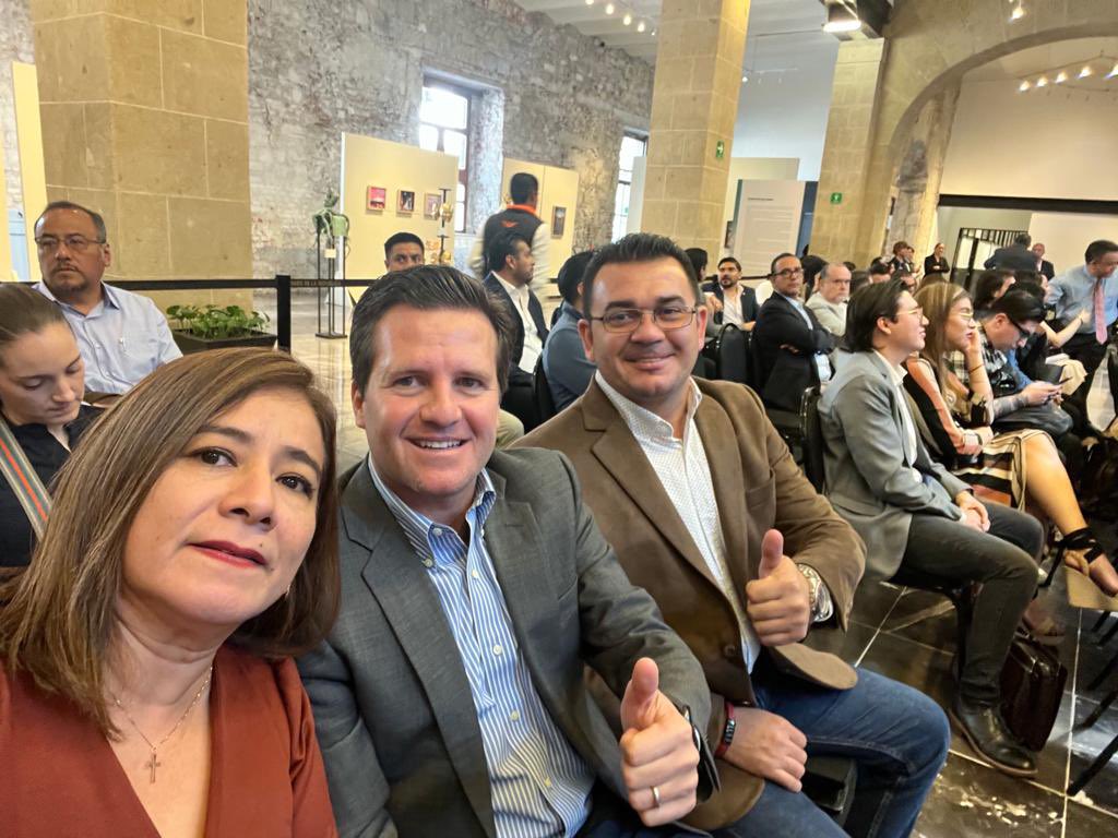 Tabasco presente en el infome de labores de mi amigo y senador <a href="/DanteDelgado/">Dante Delgado</a>