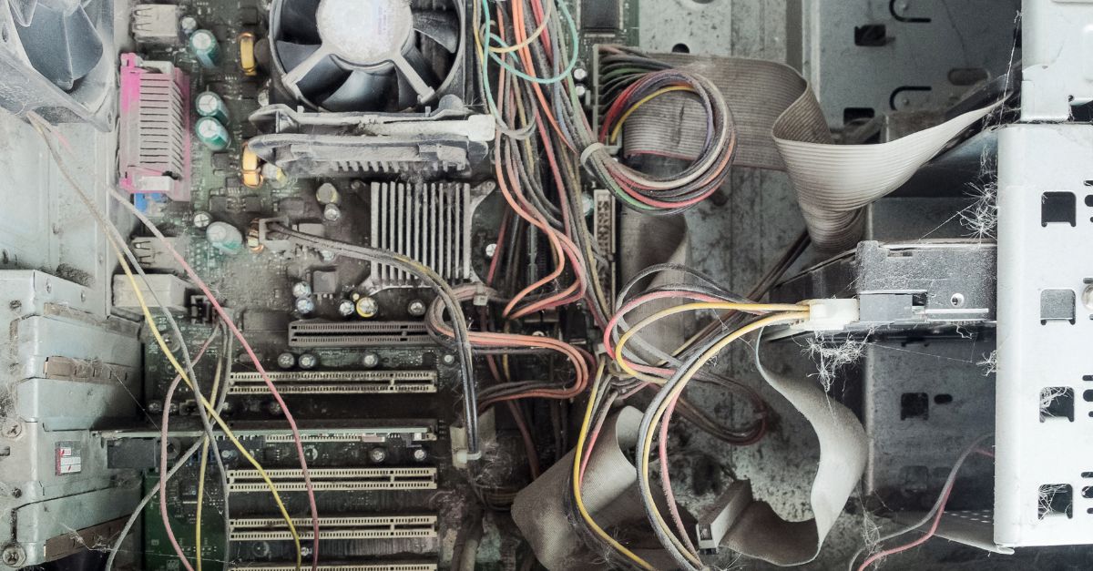 Spiceworks's tweet image. 🔀Reusing company laptops?

Share best practices on how to repurpose spare Windows laptops for new users!
Join the conversation and contribute your insights.
#ITCommunity #TechTalk
community.spiceworks.com/topic/2496674-…