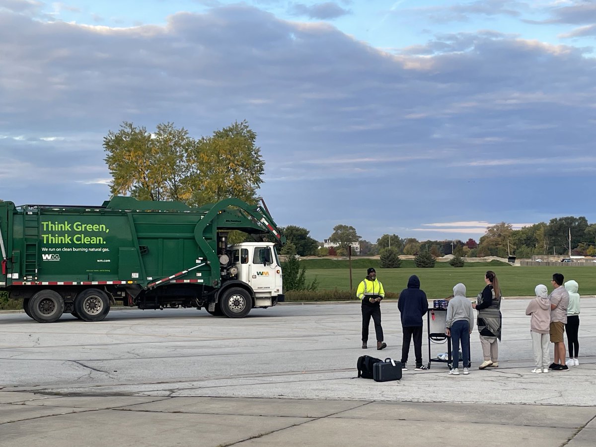 Spread kindness! While we were waiting to thank our bus drivers with coffee and cookies we stopped our garbage man to offer him the same. He came over to pay it forward and thanked us for what we do! #sd308