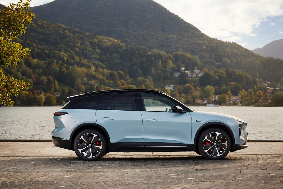 Shane_O_D's tweet photo. Latest first drive review to go live on @completecar is that of the Nio EL6 electric SUV. Words by @JFossdyke:

https://t.co/fuSq1gVtFn https://t.co/bWIBQecuYg
