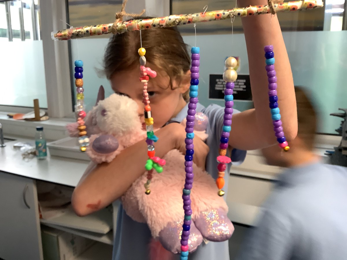 look at our super wind chimes! What beautiful decorations, that took care and patience to create. #crafts #semh