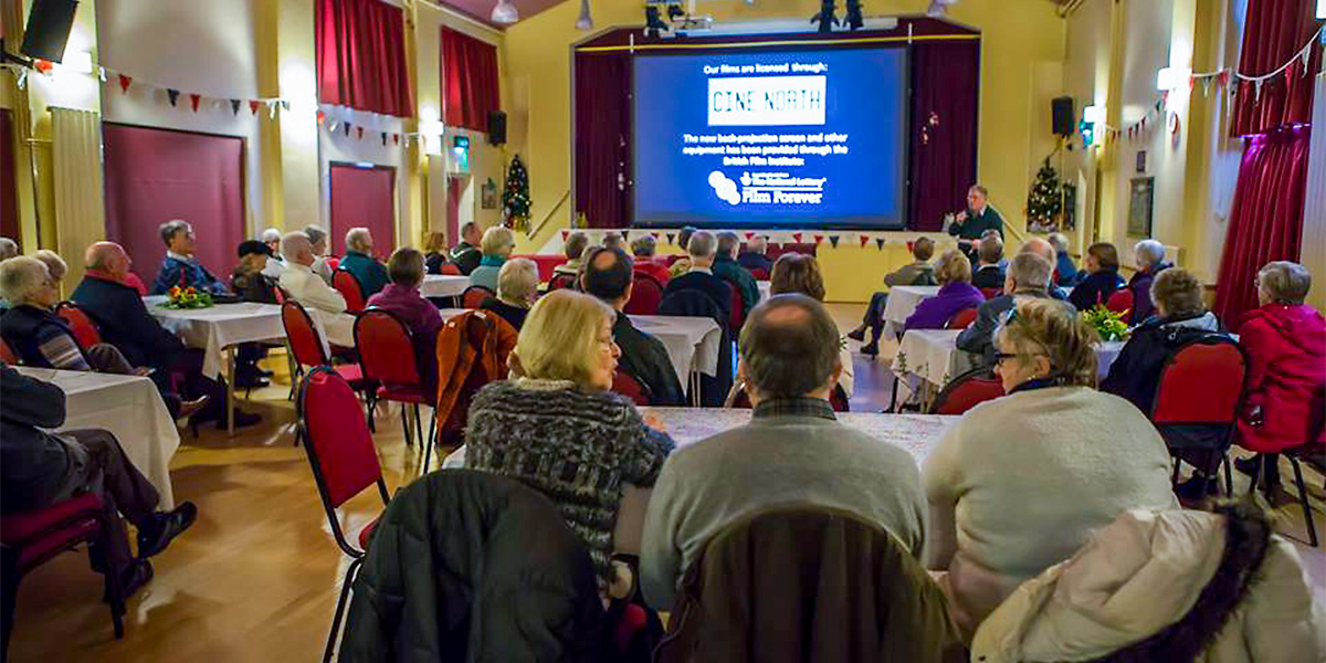 FilmHubNorth's tweet photo. Join us for Exhibitor Day - Thu 9 Nov! 

Our line-up includes a tour of the lovingly-restored Hyde Park Picture House + presentations from:

▪️ Archive experts @YorkshireFilm 
▪️ Rural cinema specialists @edenartsUK 
▪️ Community heroes @FilmLeigh 

RSVP: https://t.co/AFlZYxR26Z https://t.co/wa0mV0NQ7I