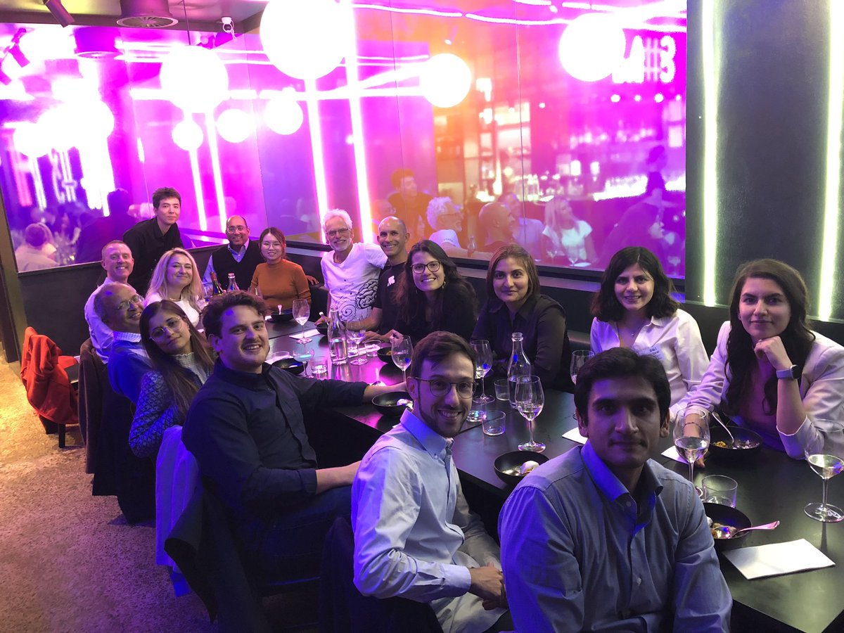 adeelrazi's tweet photo. So that’s a wrap for Maths in the Brain. What a fun day it was. Thanks to all speakers, organisers and attendees. Until next year!
#MathsintheBrain
@AFornito @anilkseth @DrBreaky @NaoTsuchiya @nsajidt @ineshipolito @MKhajehnejad @Forough_HaS @DanAkarca @novelli_leo @jchrispang https://t.co/xqy5JDeLR5