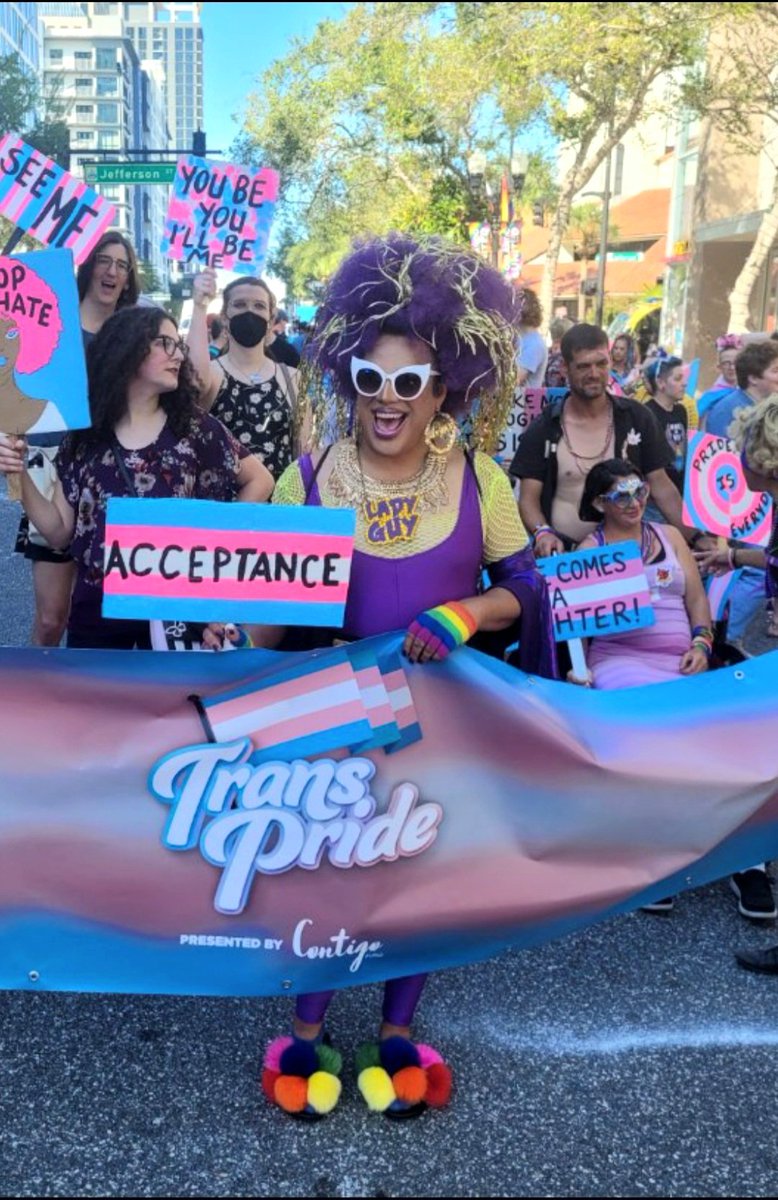 ladyguy1's tweet photo. #transrights #lgbtqia #nonbinarygender #LadyGUY #Orlando
#comeoutwithpride https://t.co/sXHDS9aFWl
