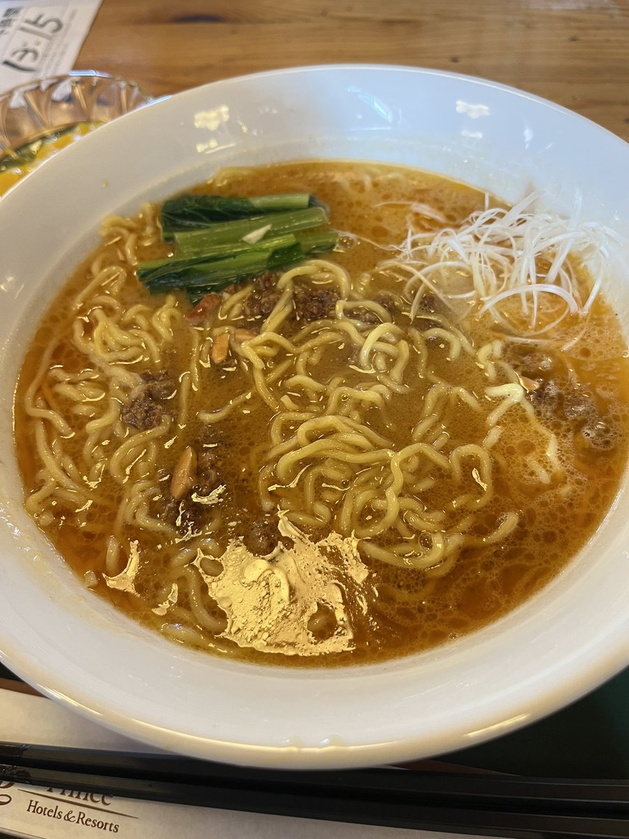 diancunTAM's tweet photo. 昼は白胡麻坦々麺でした。
#軽井沢72西コース　#高速グリーン #平日ゴルファー　#おやすみなさい #ゴルフ飯 https://t.co/uiQqTwrQMn