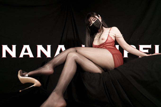 開啟全新痴女系列！😏 New seductress series out!  想榨乾你們的精液啦哈哈哈😈💦 https://t.co/xqV6vjo47H