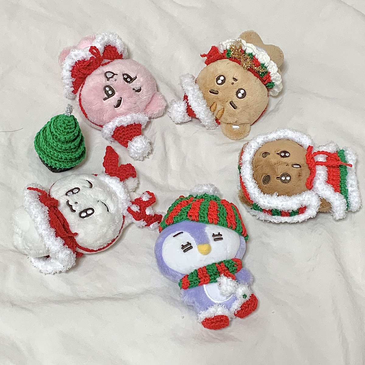🎄🎅🏻 10cm 인형옷 크리스마스 에디션 ˎˊ˗ 

RT 추첨 두분께 크리스마스 에디션 세트 하나를 드립니다 🤍

♡ 주문 및 입금 : 10/24 20:00 ~ 10/31 23:59
♡ 배송 : 12/4 (!!)

witchform.com/deposit_form/5…